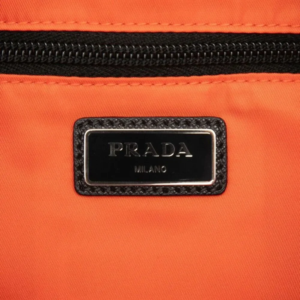 Prada delivery duty